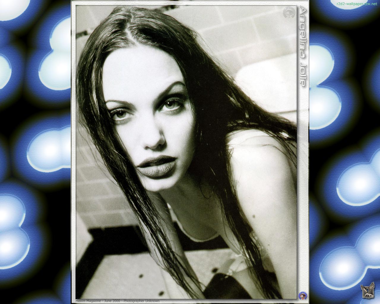 angelina jolie glamour